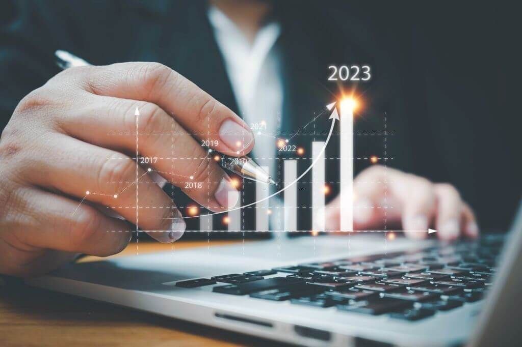 8 Benefits of Implementing ERP Solution for SMEs Microsoft Gold certified partner focused on Microsoft Dynamics 365 ERP 04